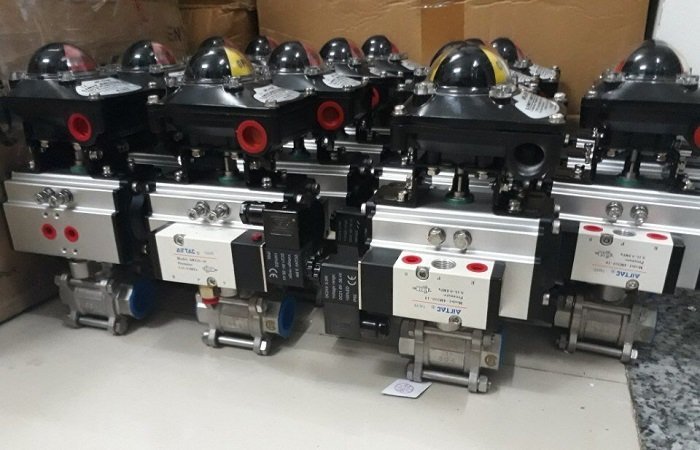 Van bi điều khiển khí nén 
